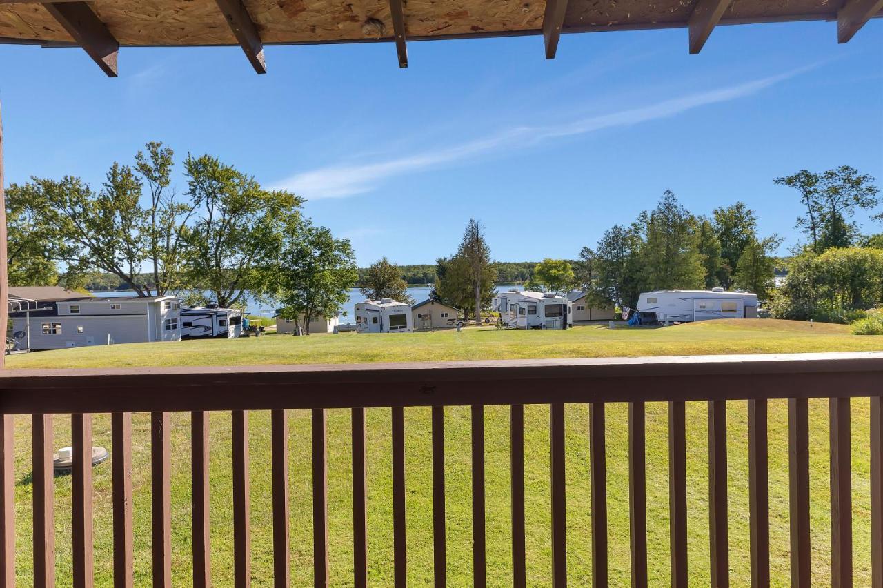 Blue Moon Resort & Motel Hill City Exterior foto